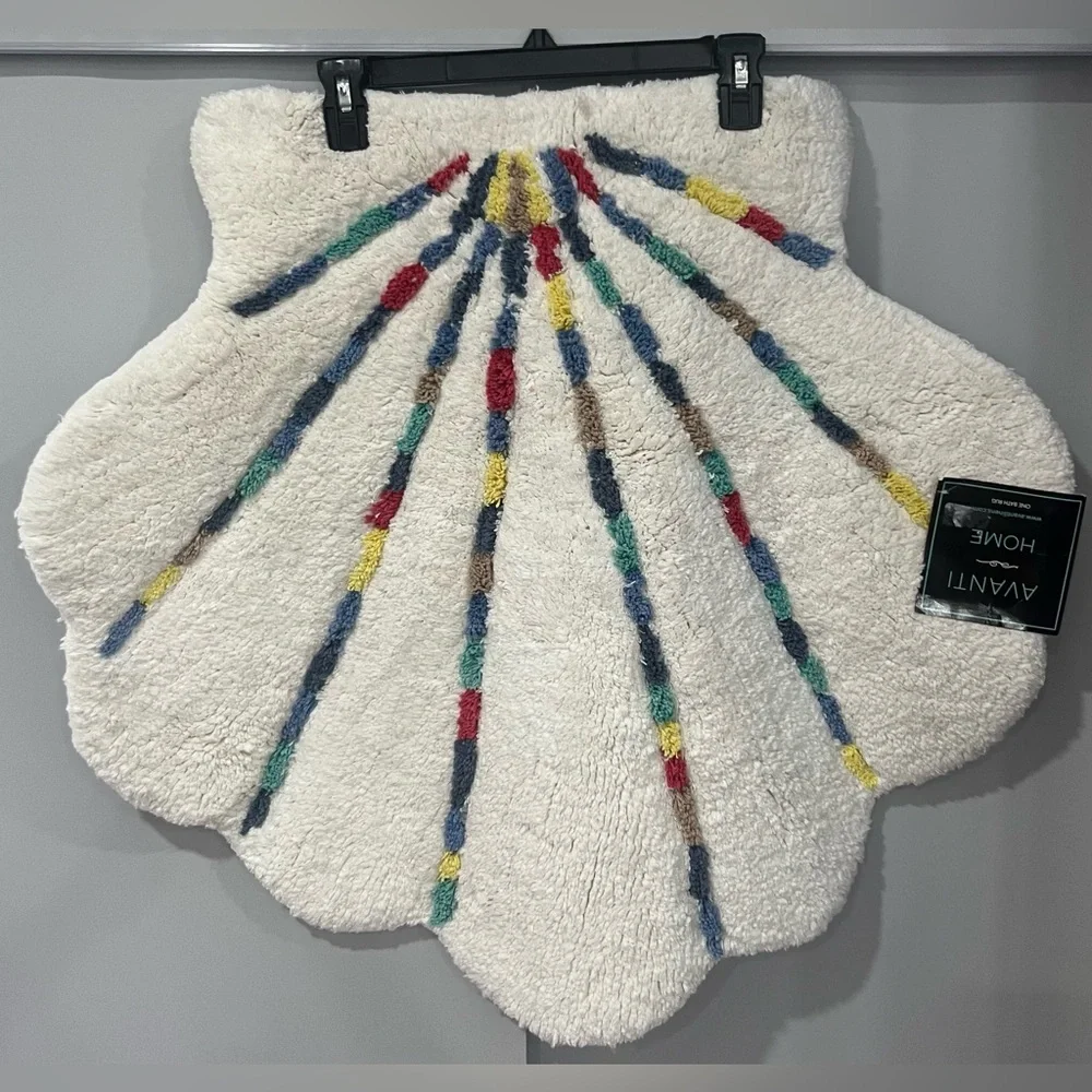 Ivanti Shell-Shaped Multicolor‎ Bath Mat